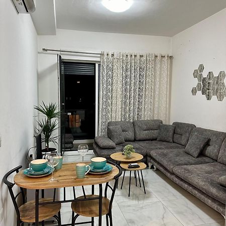 Second Home 1 Tirana Esterno foto
