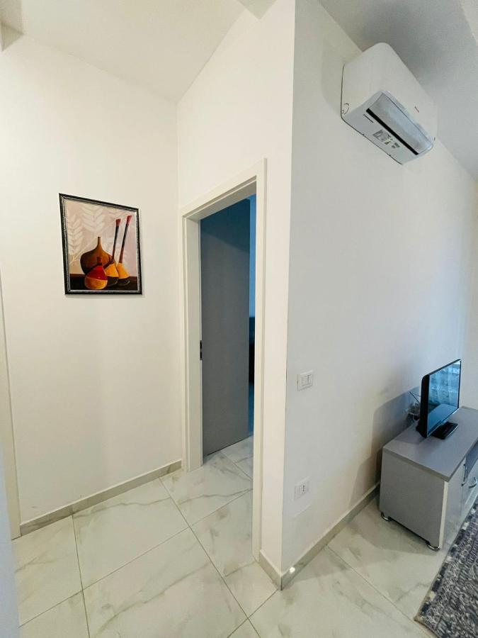 Second Home 1 Tirana Esterno foto